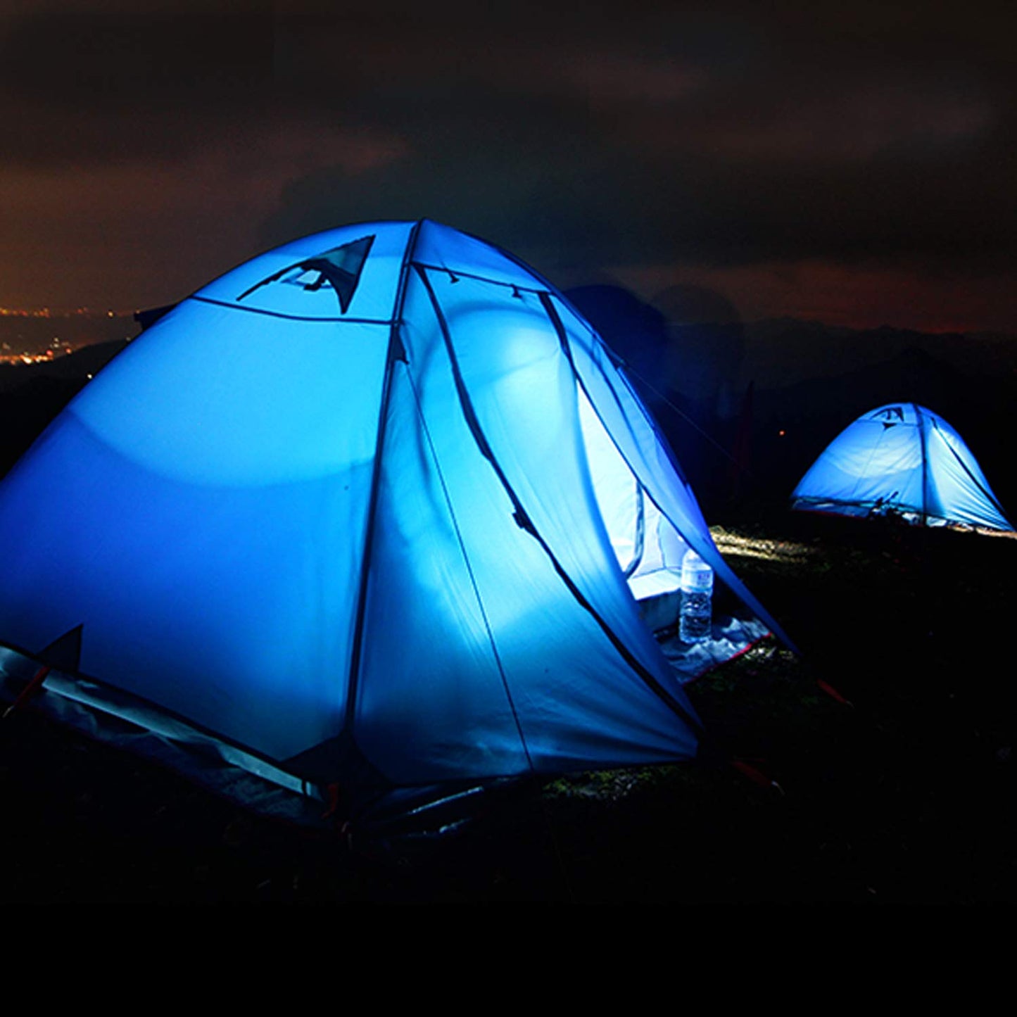 Lightweight Waterproof 2–4 Person Camping Tent with Double Layer & Dual Doors
